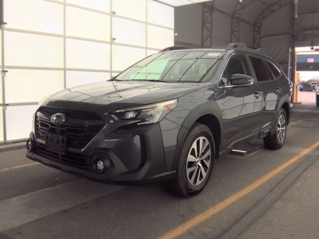 2025 Subaru Outback Premium photo