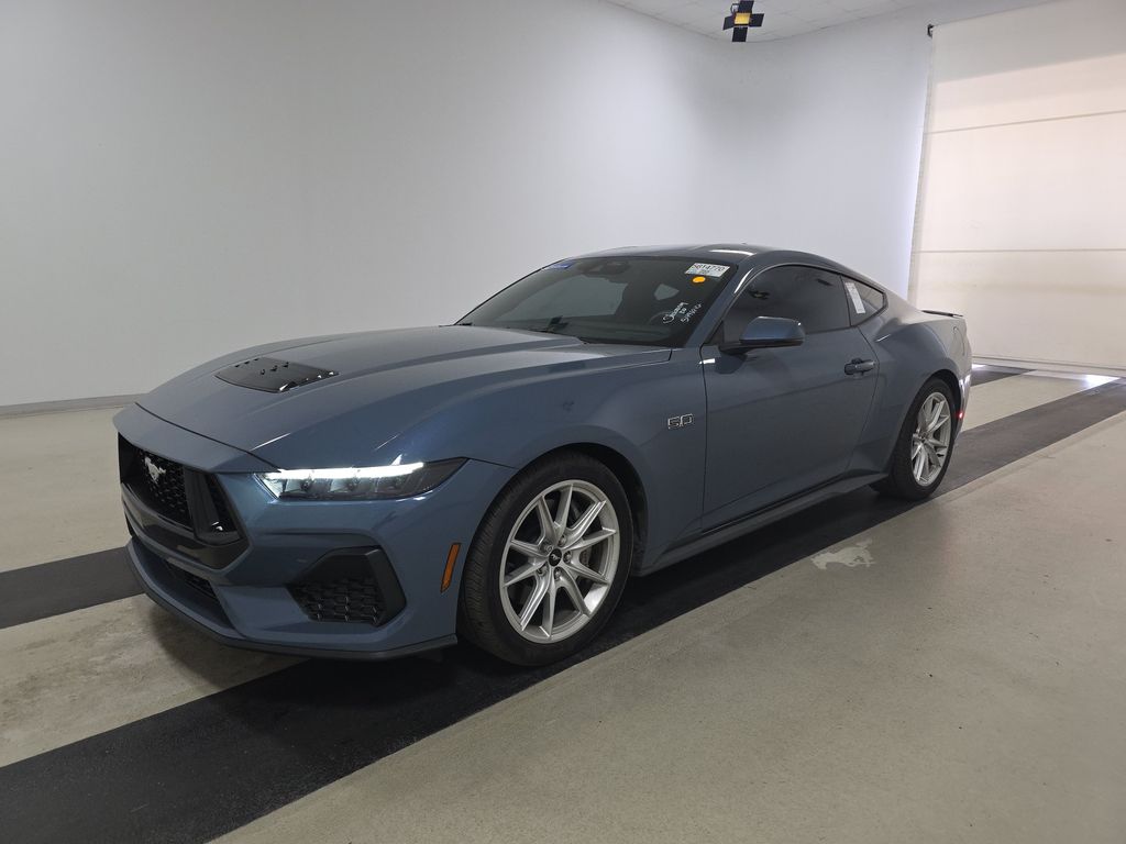 2025 Ford Mustang GT Premium photo
