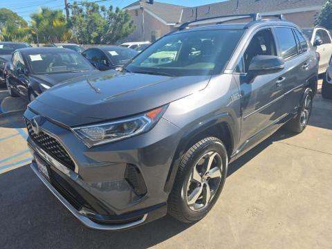2021 Toyota RAV4 Prime SE photo