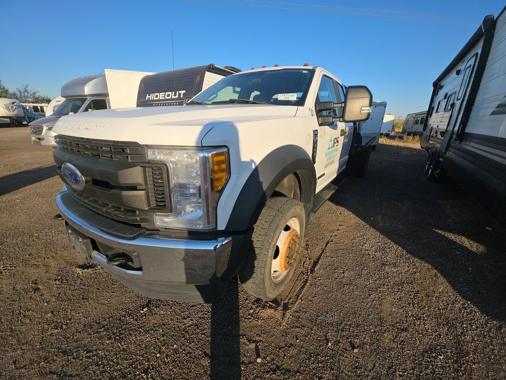 2017 Ford F-550 XL photo