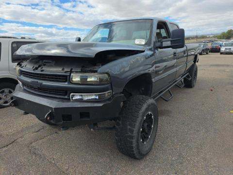 2001 Chevrolet Silverado 2500 HD LS photo