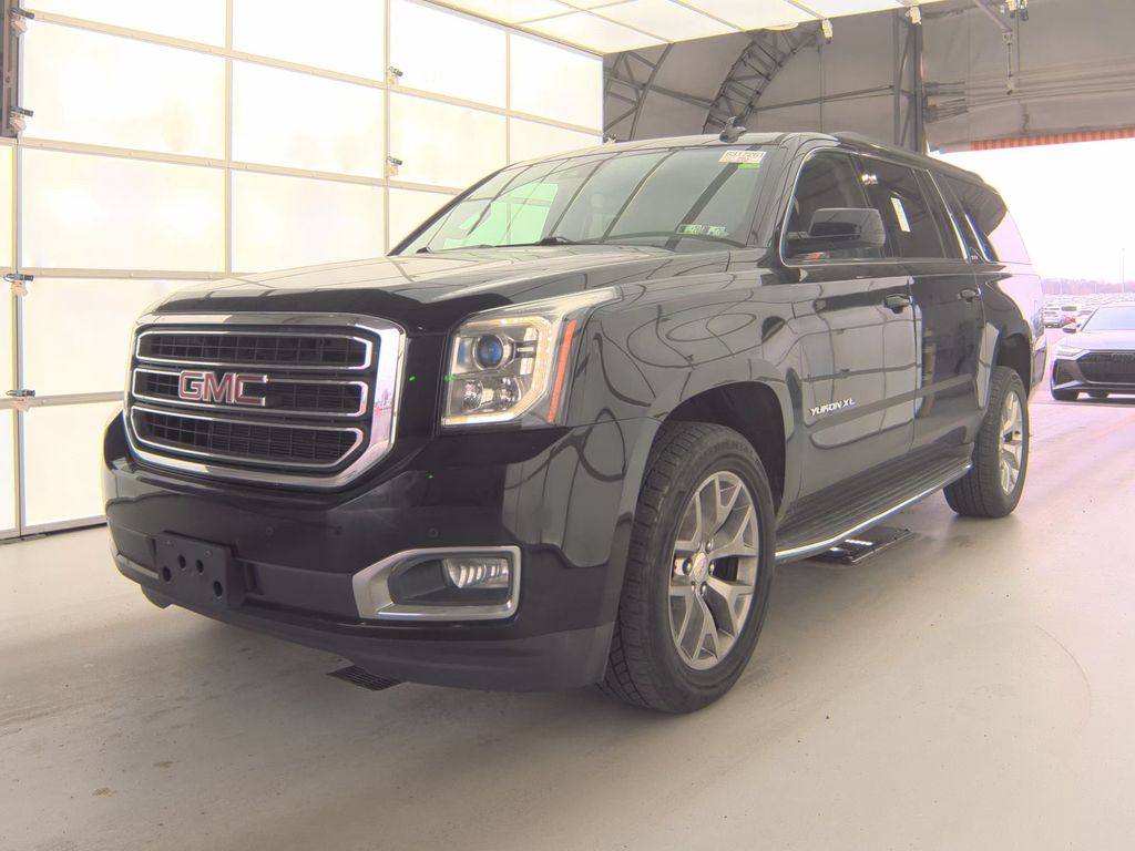 2016 GMC Yukon SLT photo