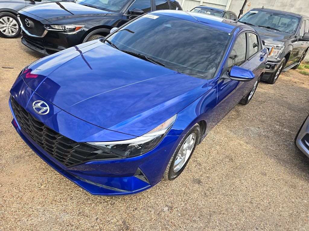 2021 Hyundai Elantra SE photo
