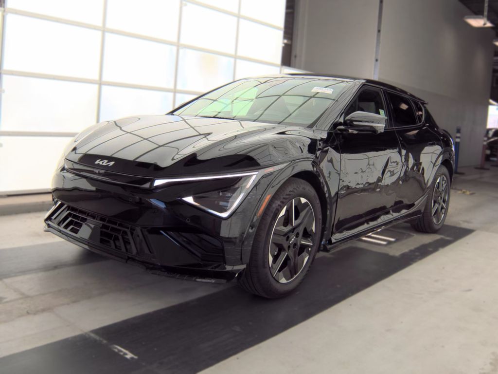 2025 Kia EV6 GT-Line photo