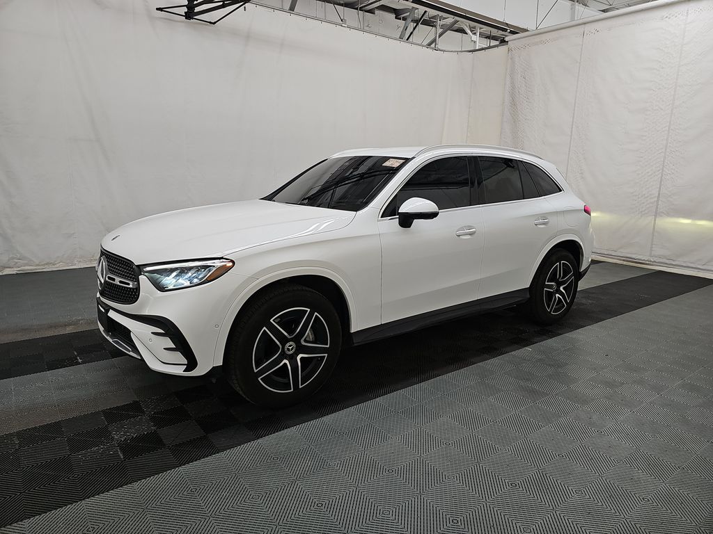 2025 Mercedes-Benz GLC GLC 350E photo