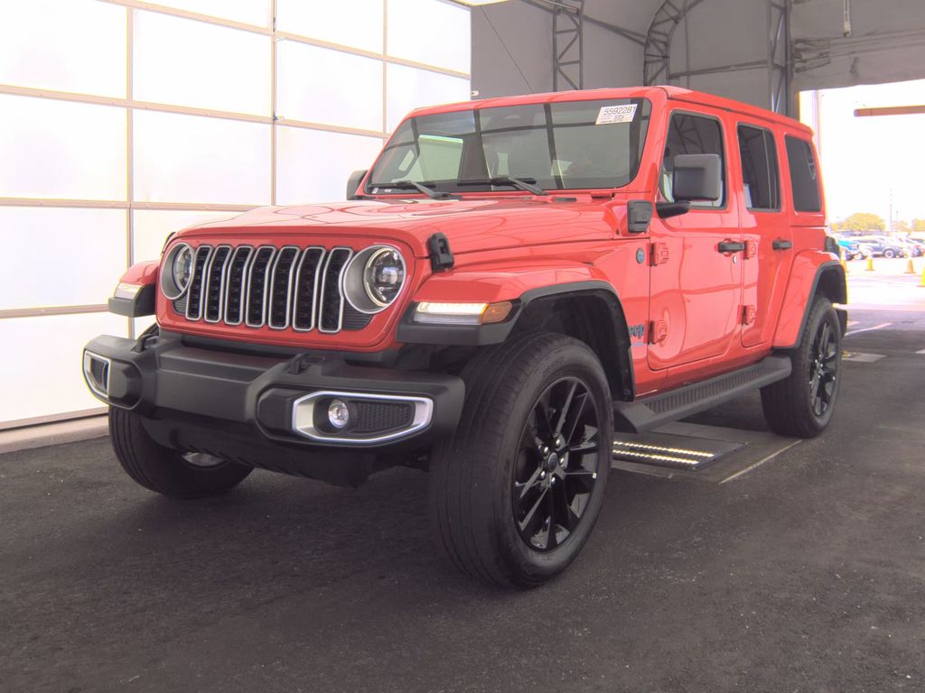 2025 Jeep Wrangler Sahara photo