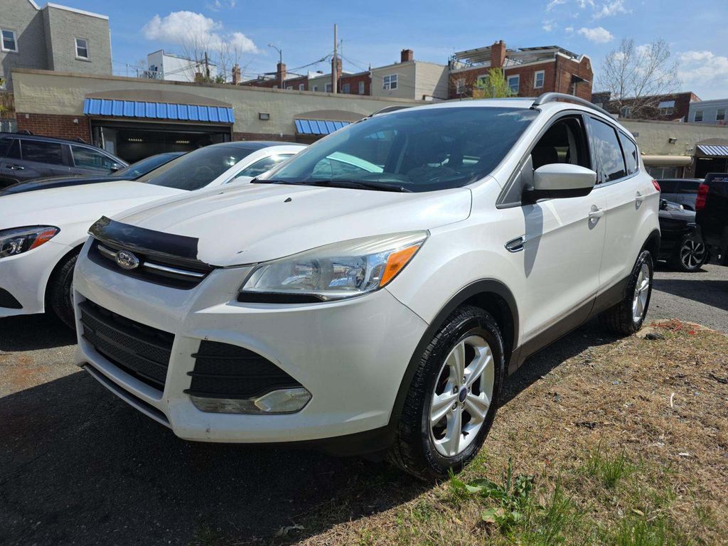 2014 Ford Escape SE photo