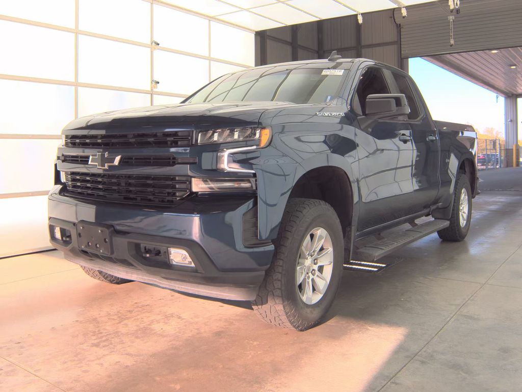 2022 Chevrolet Silverado 1500 RST photo