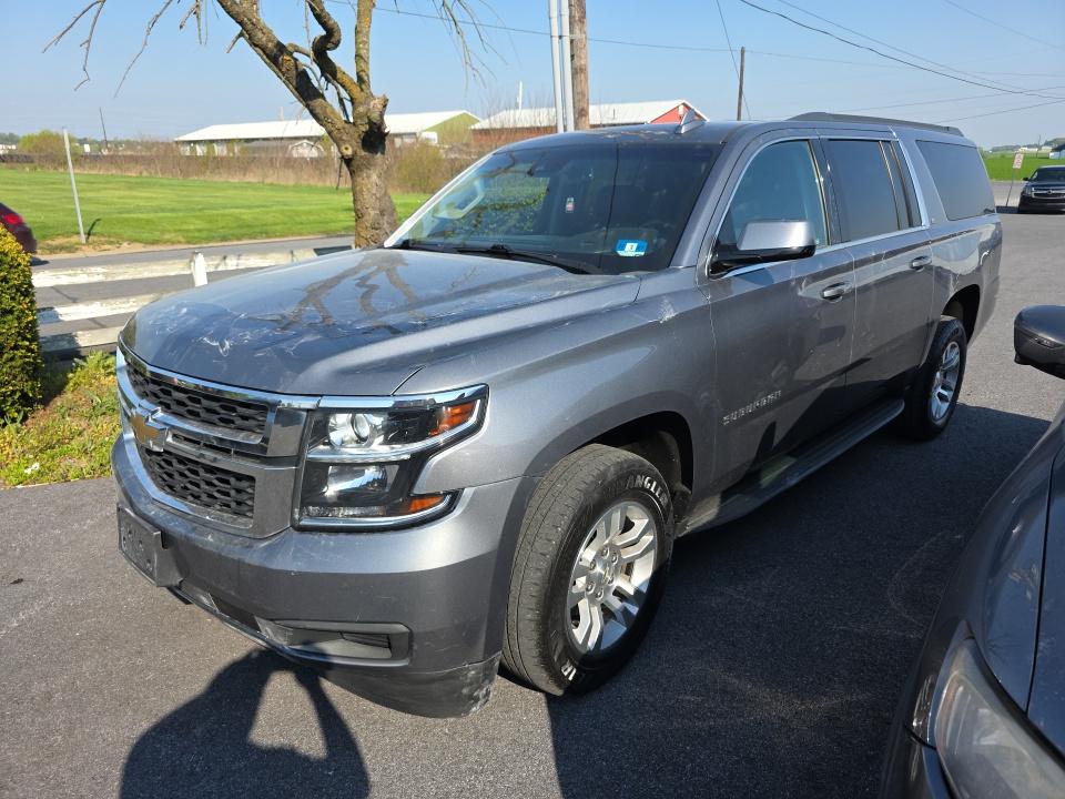 2020 Chevrolet Suburban LT photo