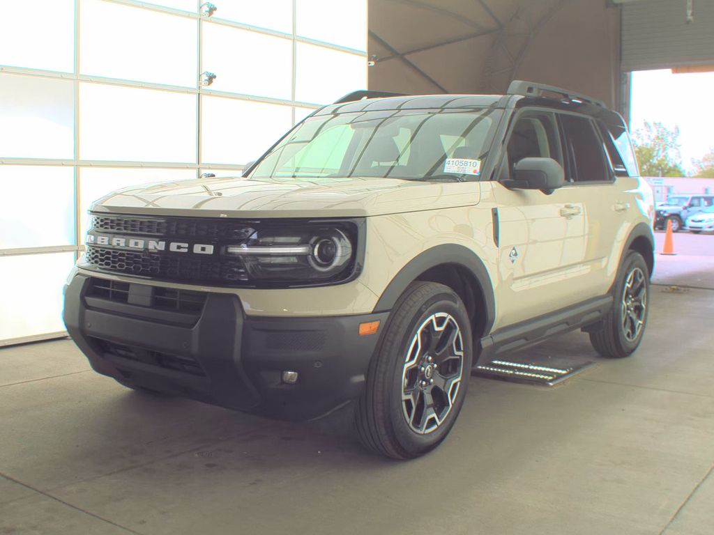 2025 Ford Bronco Sport Outer Bank photo