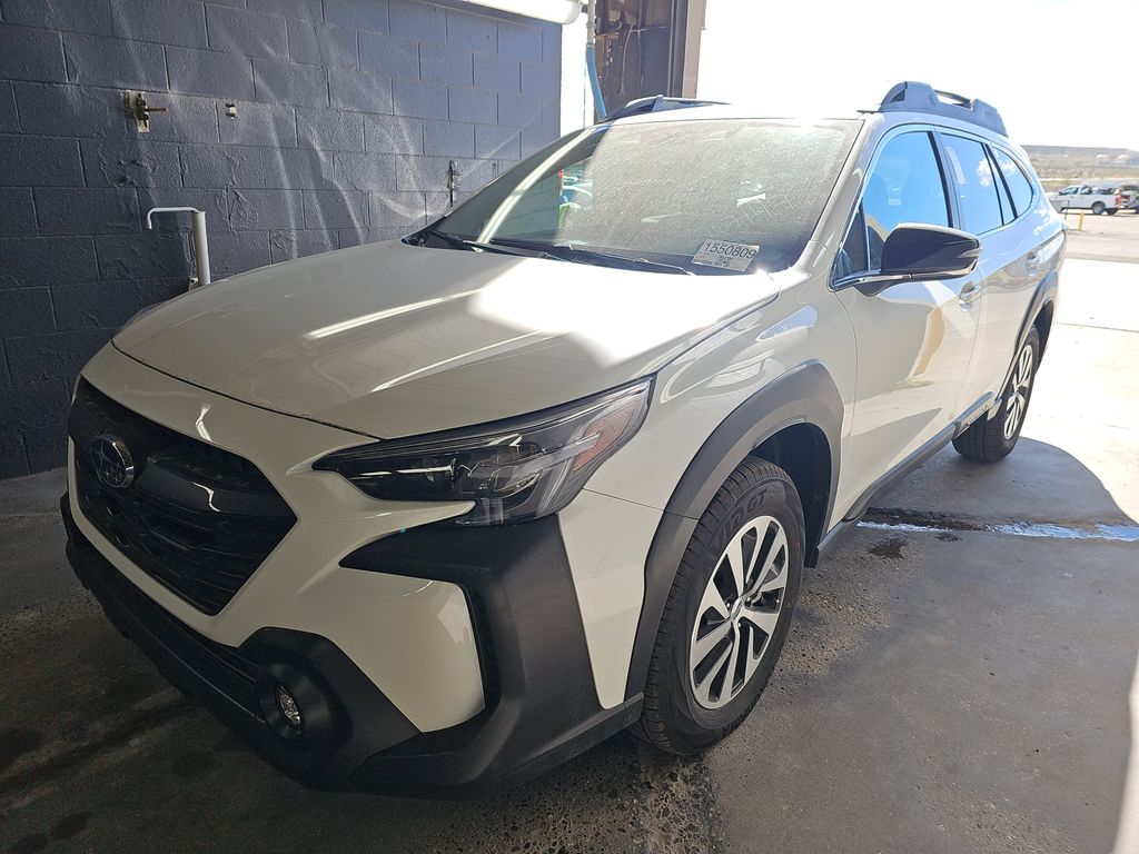 2025 Subaru Outback Premium photo