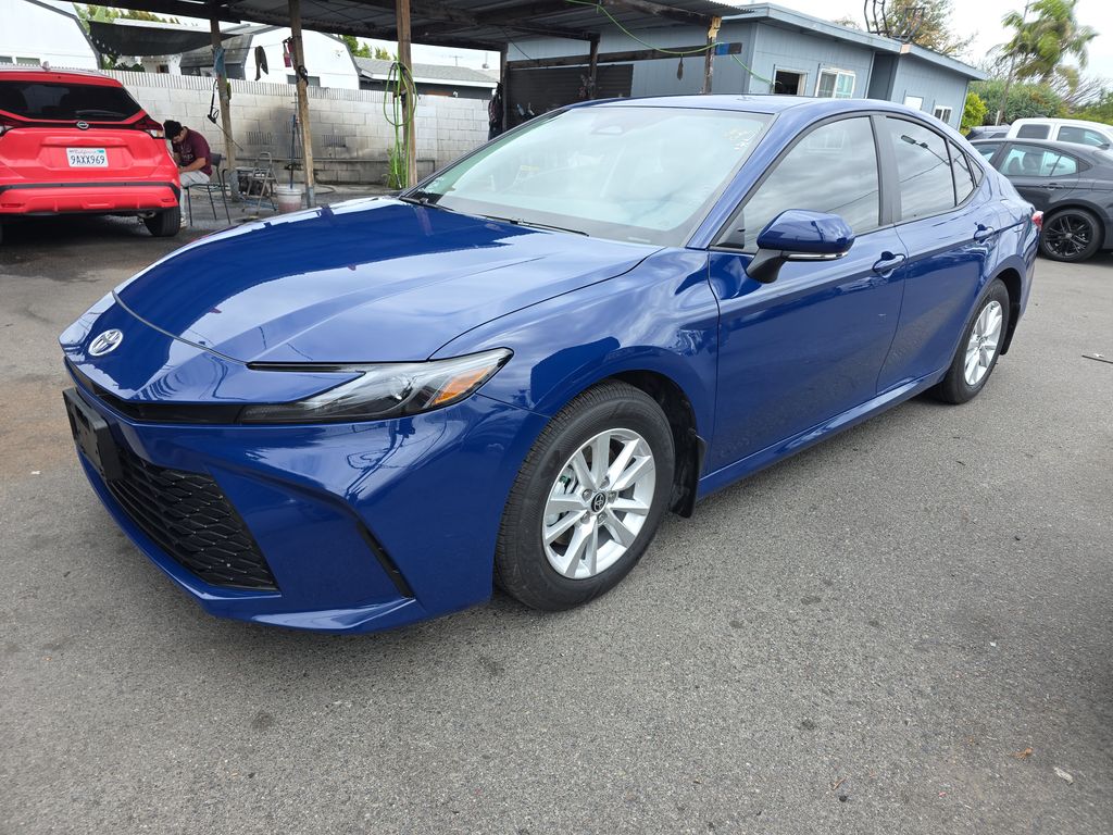 2026 Toyota Camry LE photo