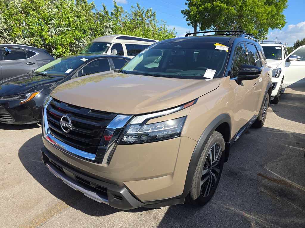 2025 Nissan Pathfinder Platinum photo