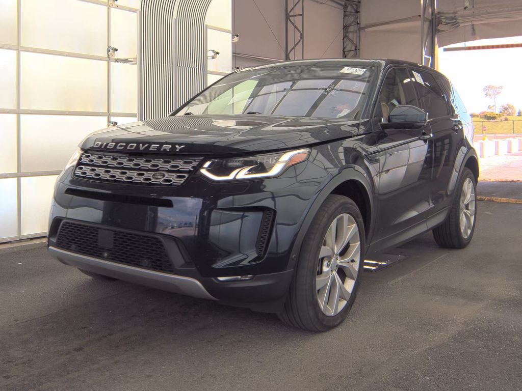 2021 Land Rover Discovery Sport SE photo