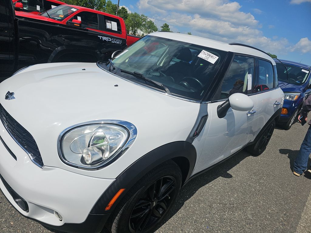 2012 MINI Countryman S photo