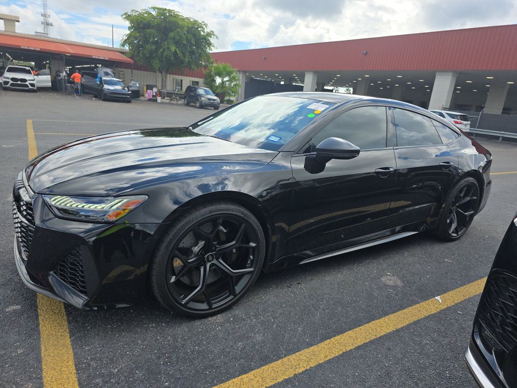 2025 Audi RS 7 Perform photo