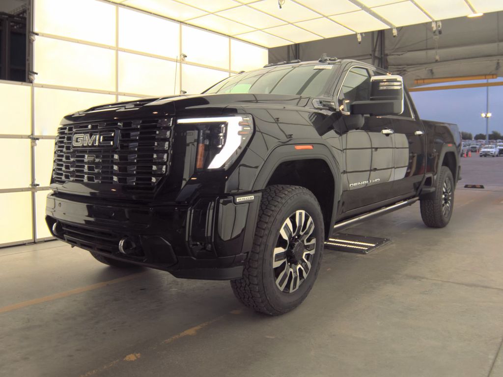 2025 GMC Sierra 2500HD Denali ULT photo