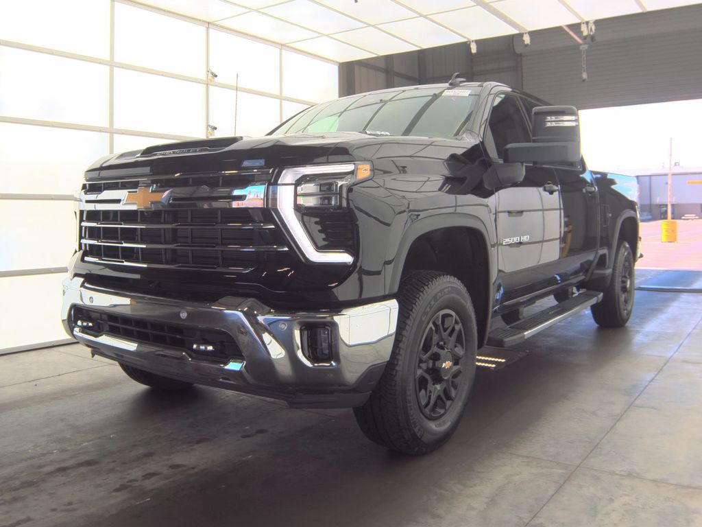 2025 Chevrolet Silverado 2500HD LTZ photo