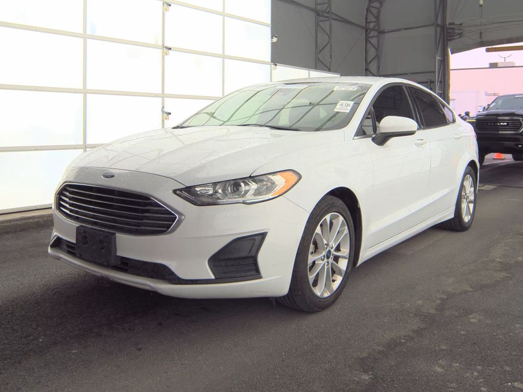 2019 Ford Fusion SE photo