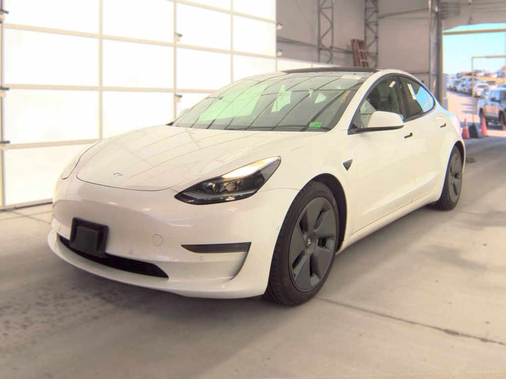2021 Tesla Model 3 STD Plus photo