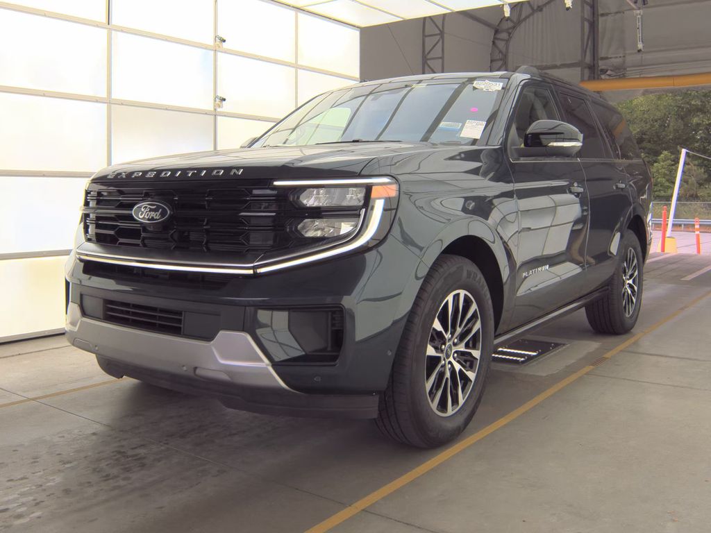 2025 Ford Expedition Platinum photo