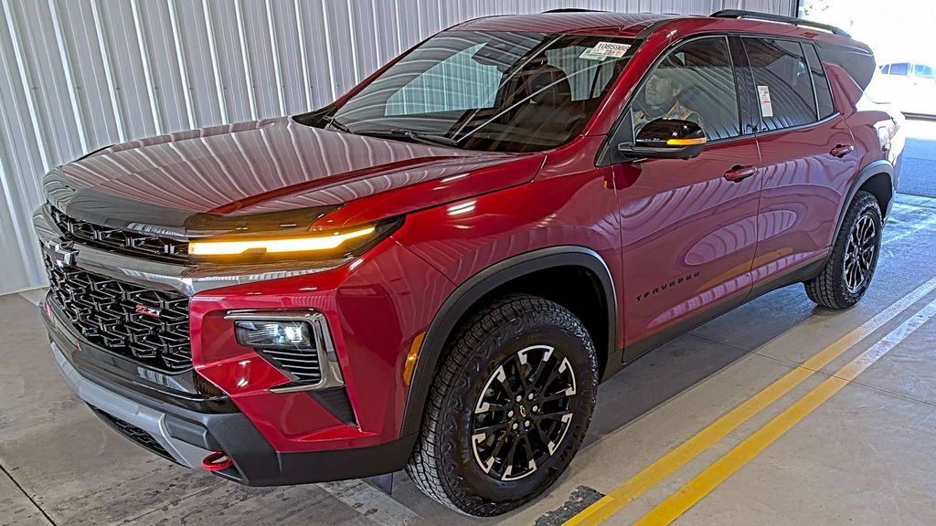 2025 Chevrolet Traverse Z71 photo