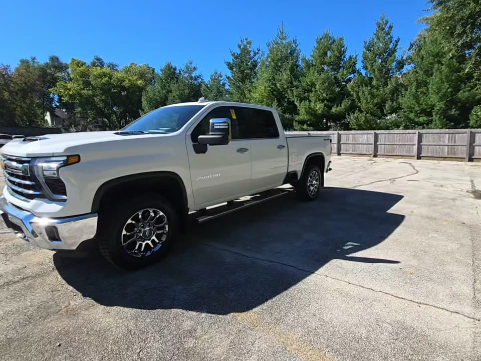 2026 Chevrolet 2500HD LTZ photo