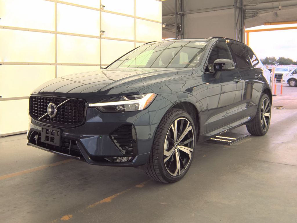 2025 Volvo XC60 Ultra photo