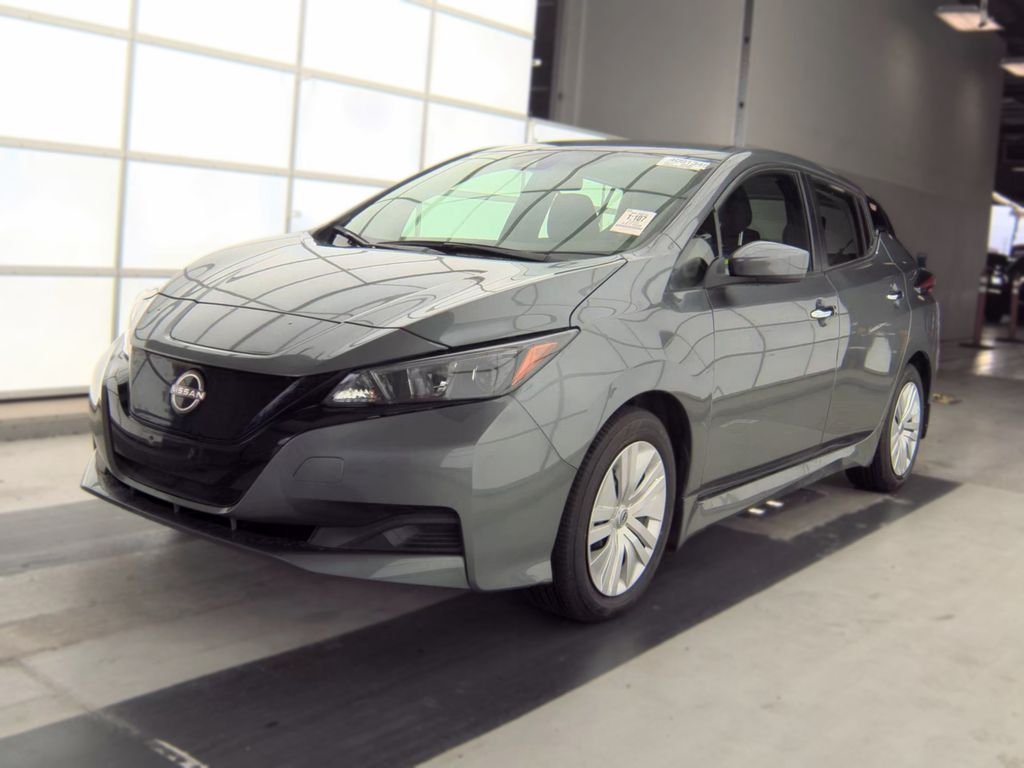 2025 Nissan Leaf Elec S photo
