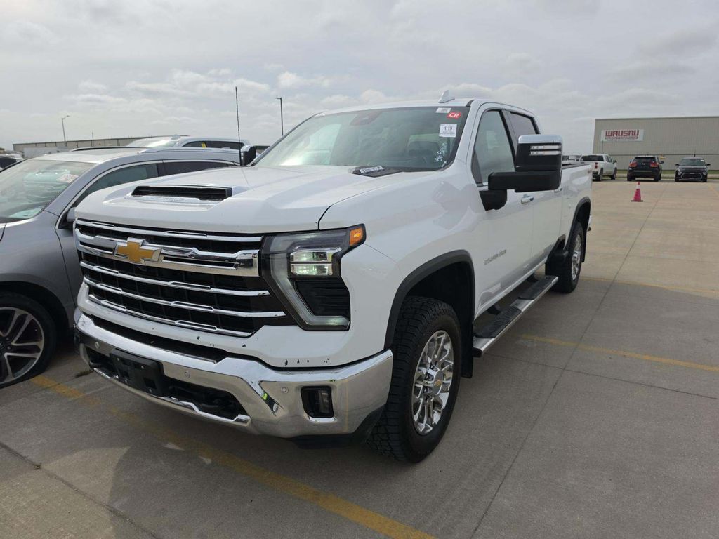 2026 Chevrolet 2500HD LTZ photo