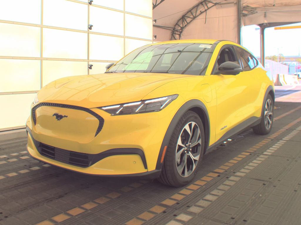 2025 Ford Mustang Mach-E Select photo