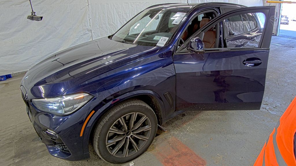 2021 BMW X5 M50I photo