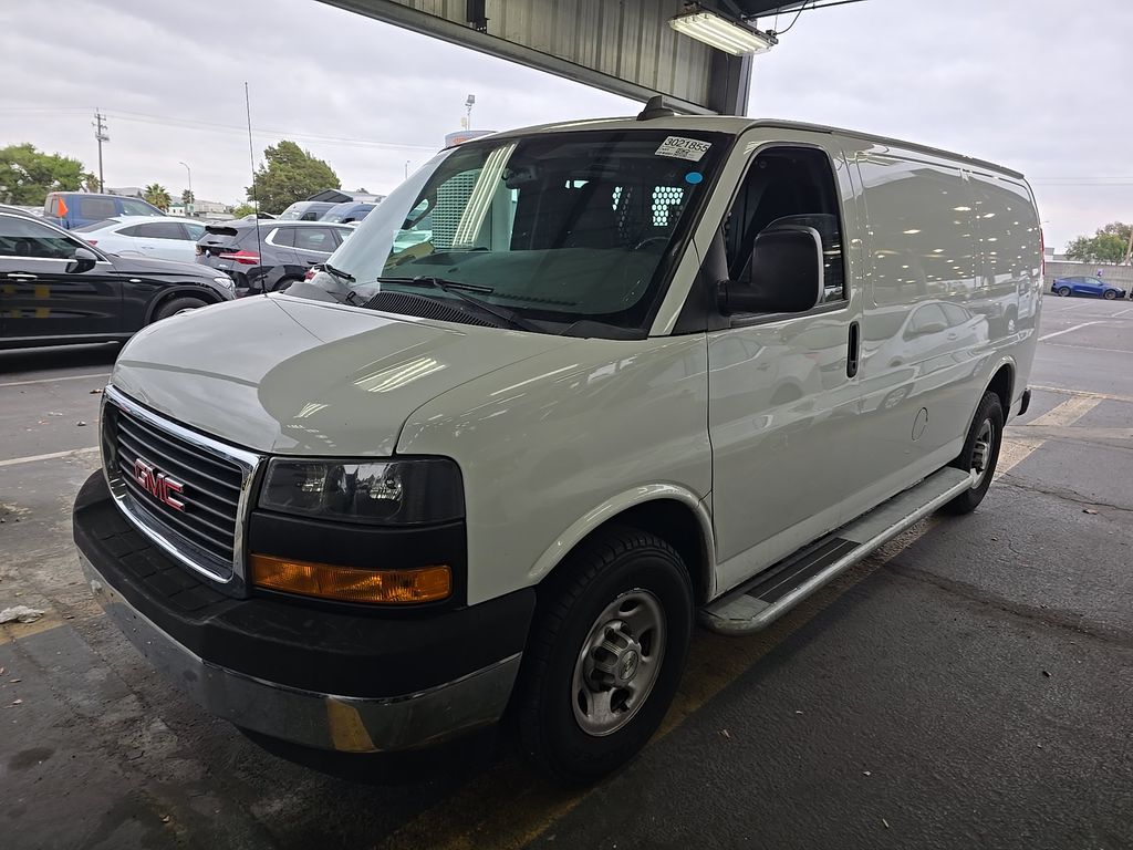 2021 GMC G2500 Cargo photo