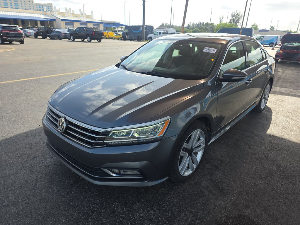 2017 Volkswagen Passat SE Tech photo