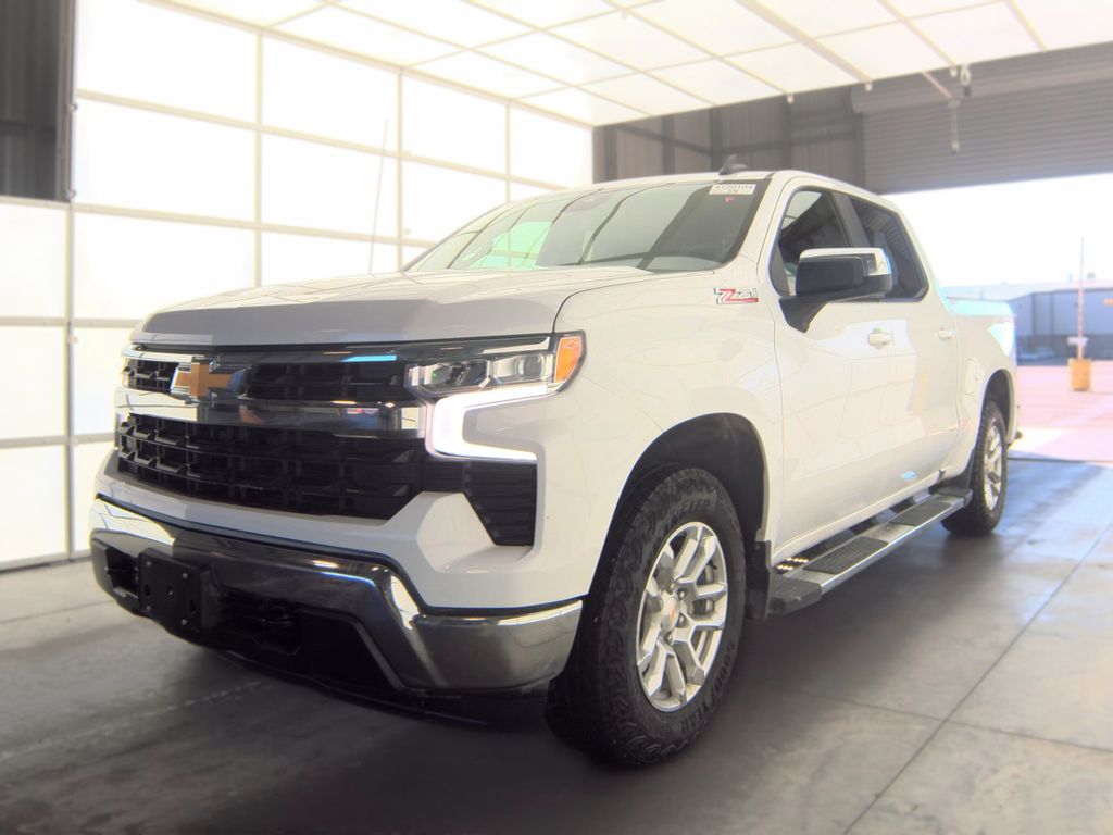 2026 Chevrolet 1500 LT photo