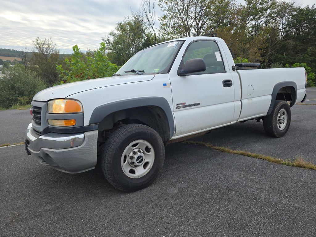 2005 GMC 2500HD Work Truck photo