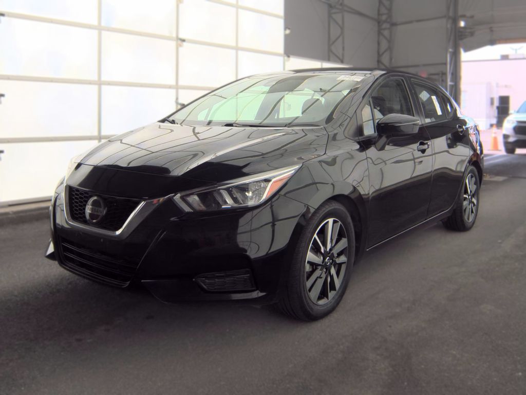 2021 Nissan Versa SV photo