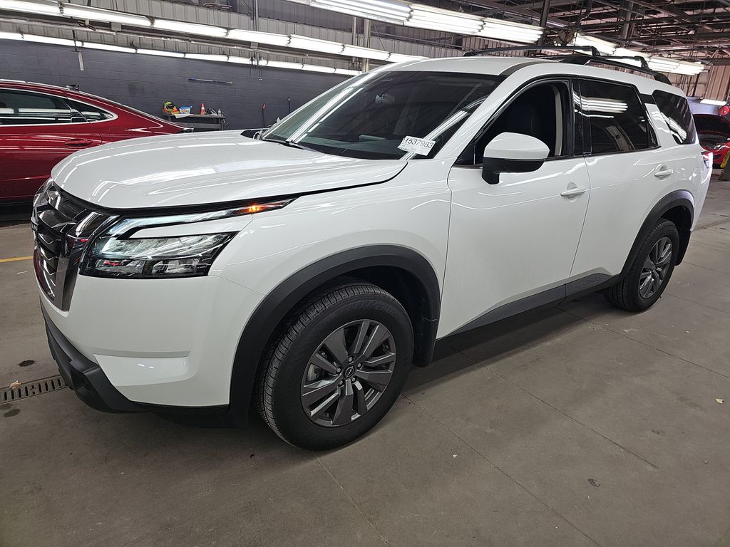 2025 Nissan Pathfinder SV photo