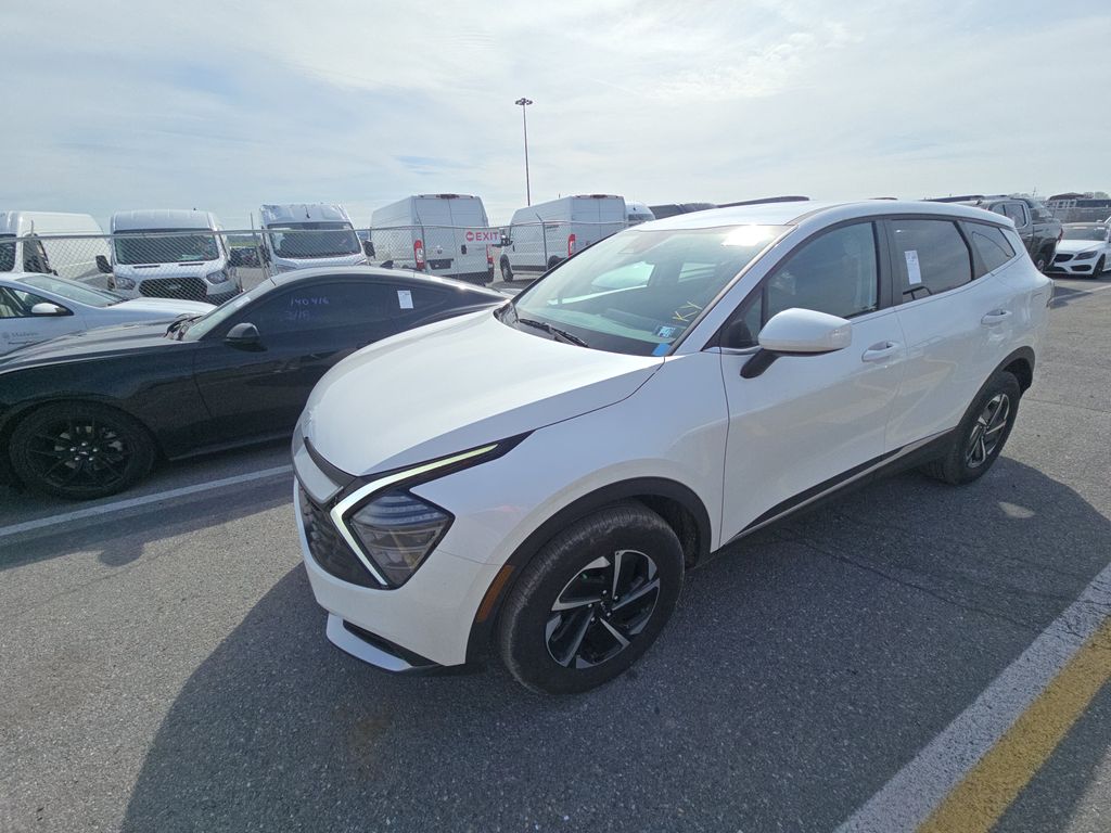 2025 Kia Sportage LX photo