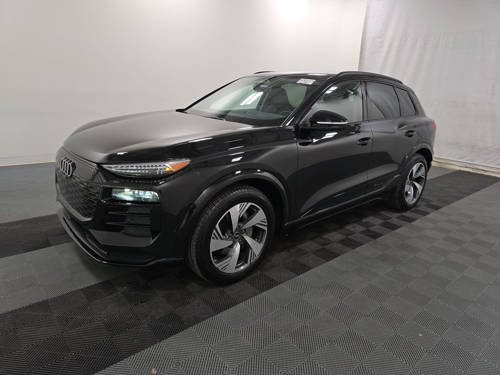 2025 Audi Q6 E Tron Prestige photo