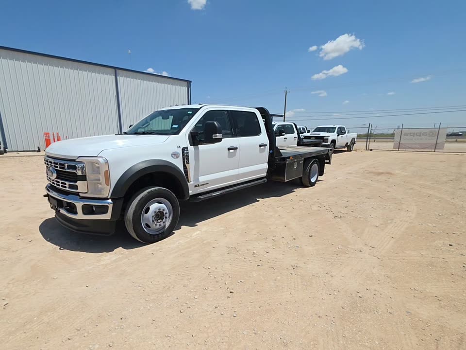 2024 Ford F-550 XLT photo