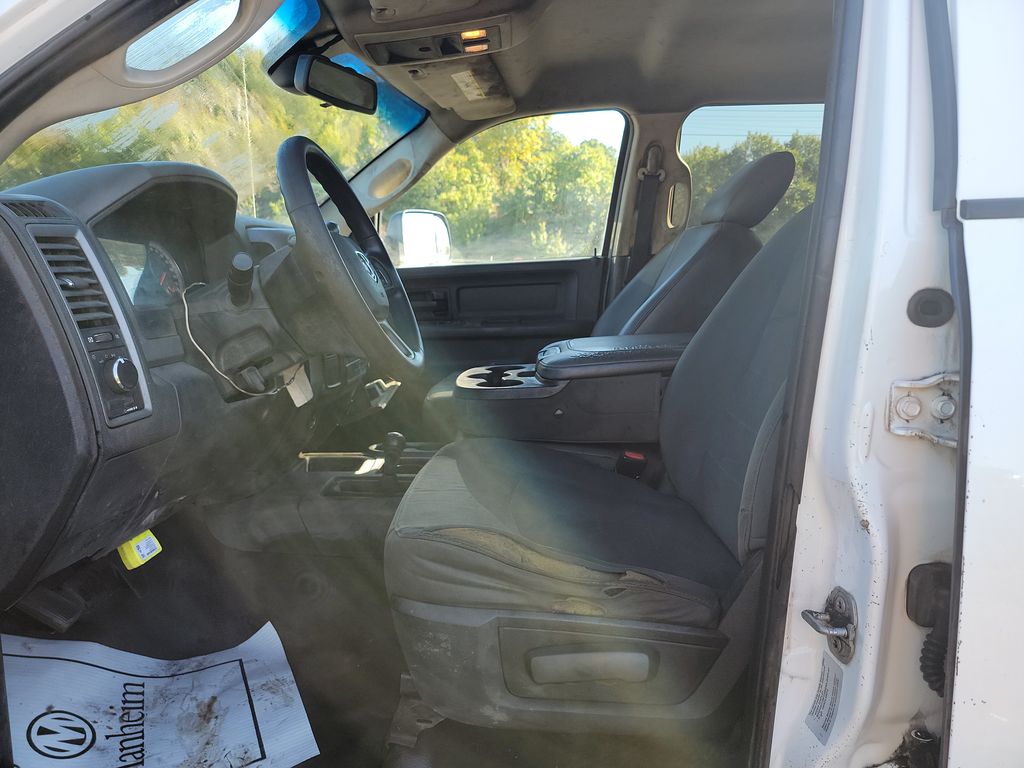 2015 Ram 3500 Tradesman photo