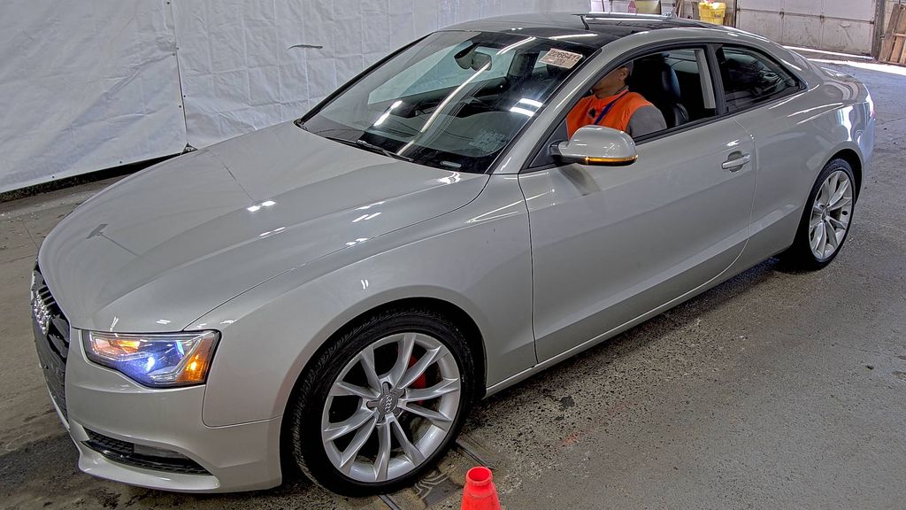 2013 Audi A5 Premium + photo