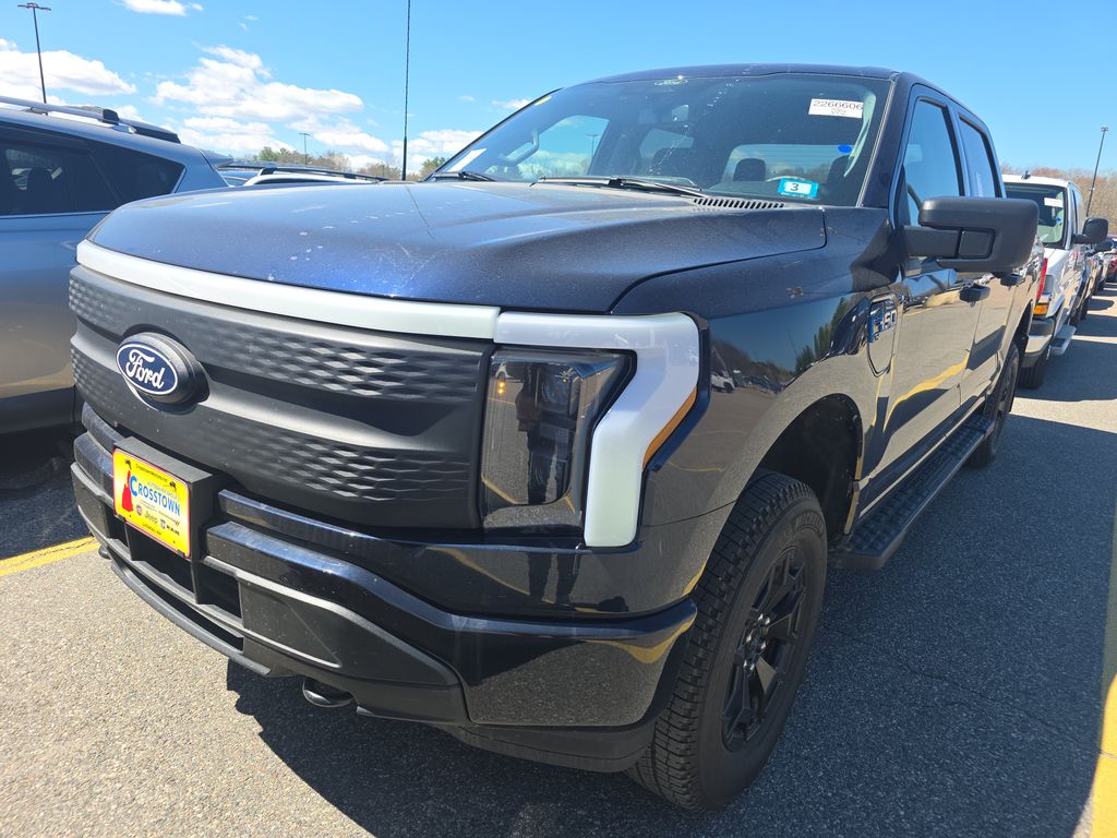 2025 Ford F-150 XLT photo