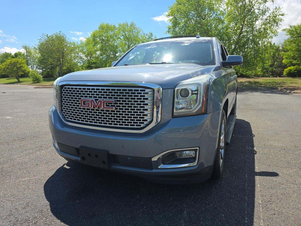 2015 GMC Yukon Denali photo