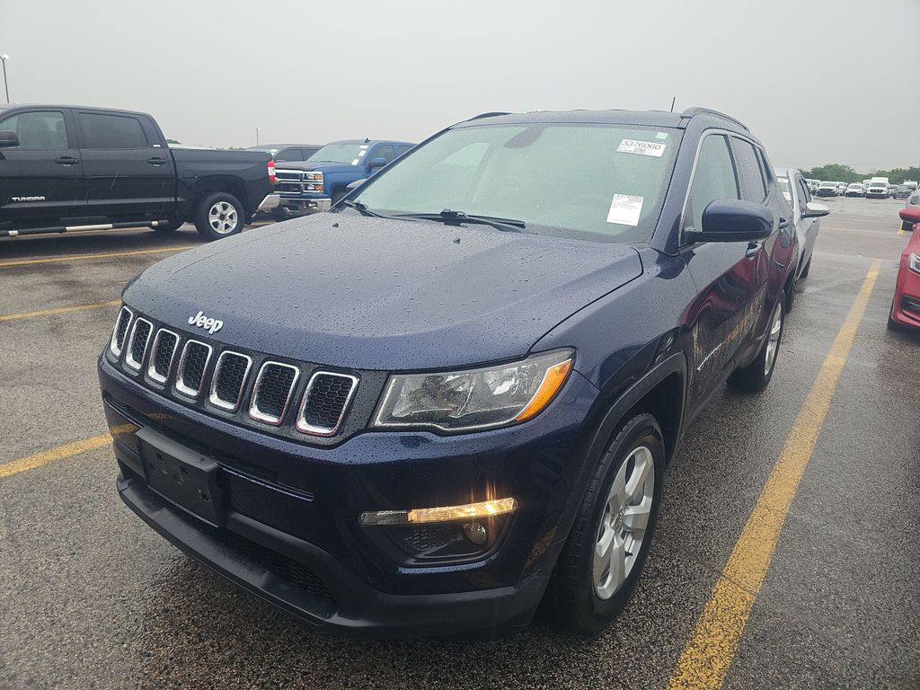2018 Jeep Compass Latitude photo