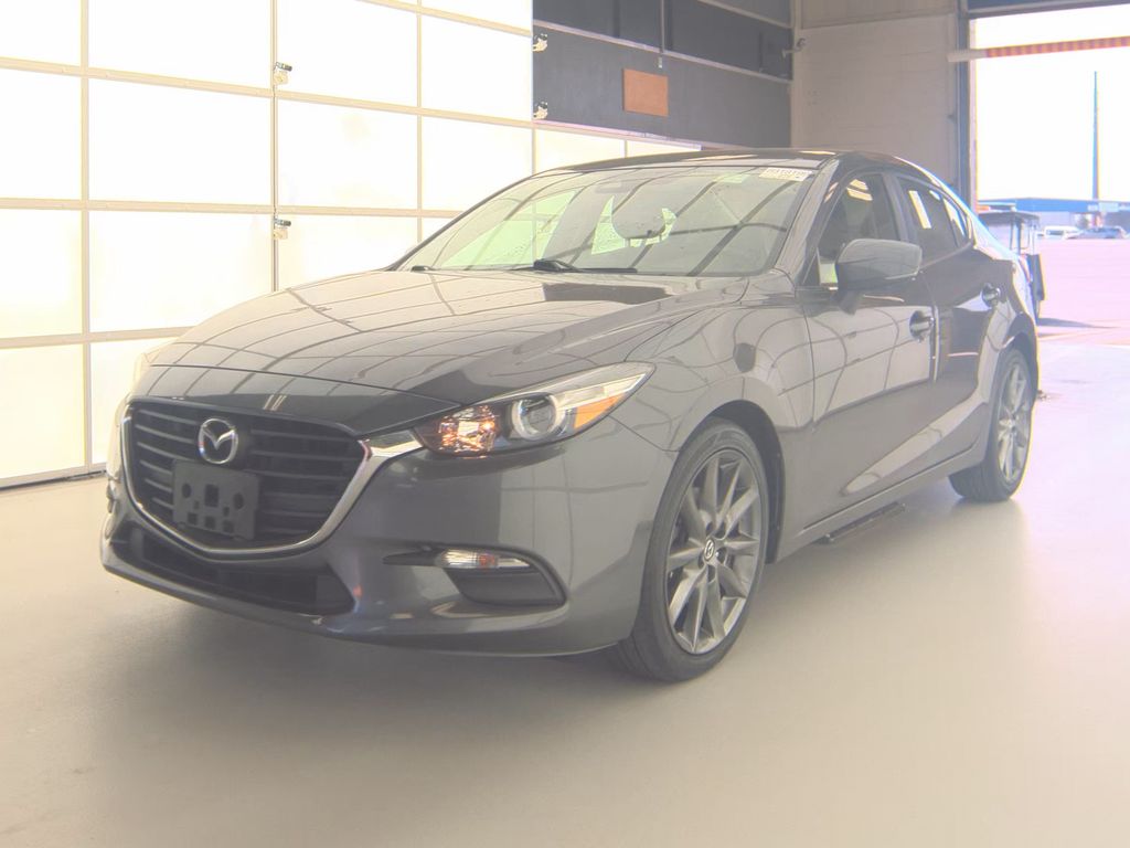 2018 MAZDA Mazda3 Touring photo