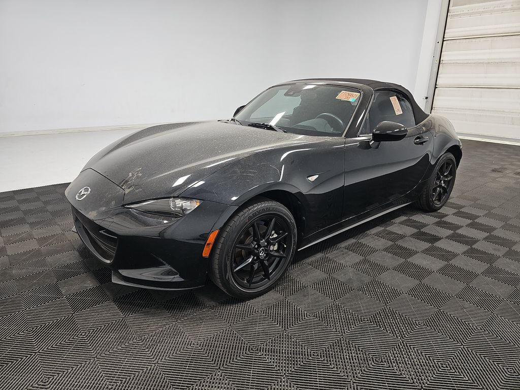 2023 MAZDA MX-5 Miata Sport photo