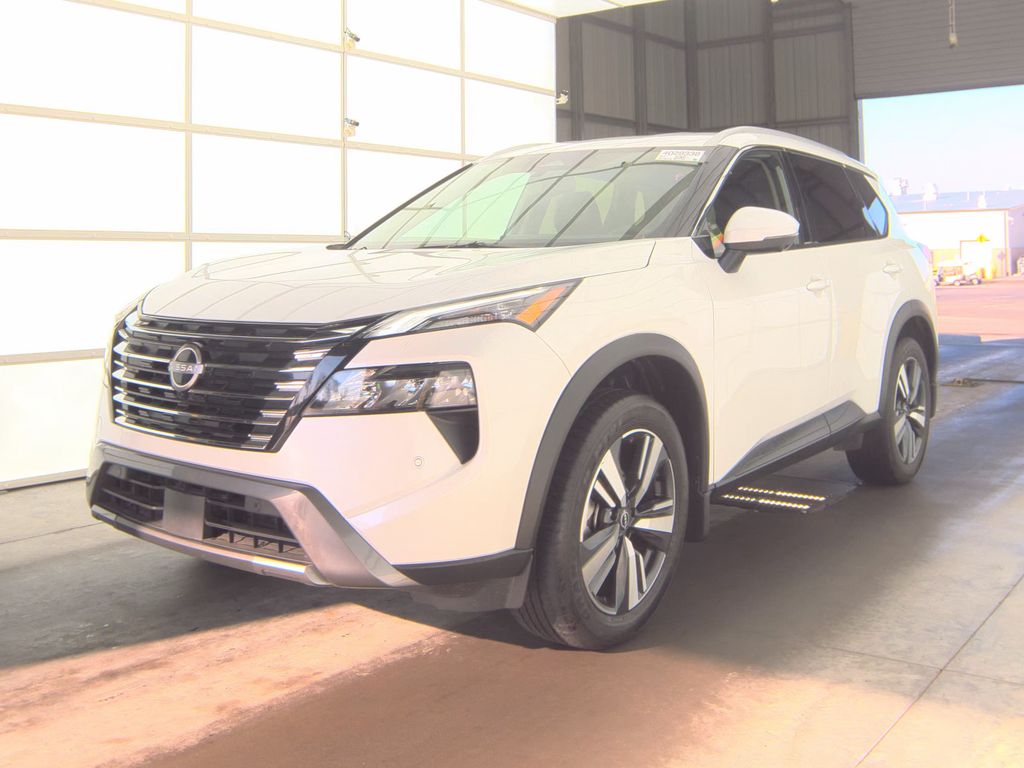 2025 Nissan Rogue SL photo