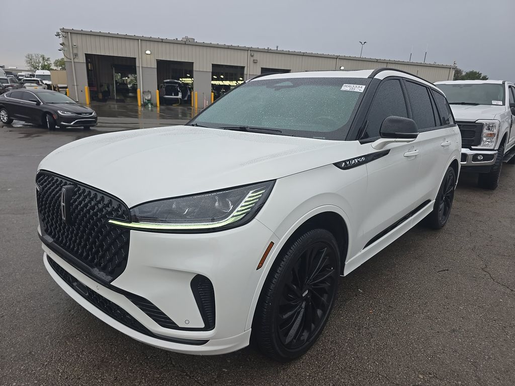 2025 Lincoln Aviator Reserve photo